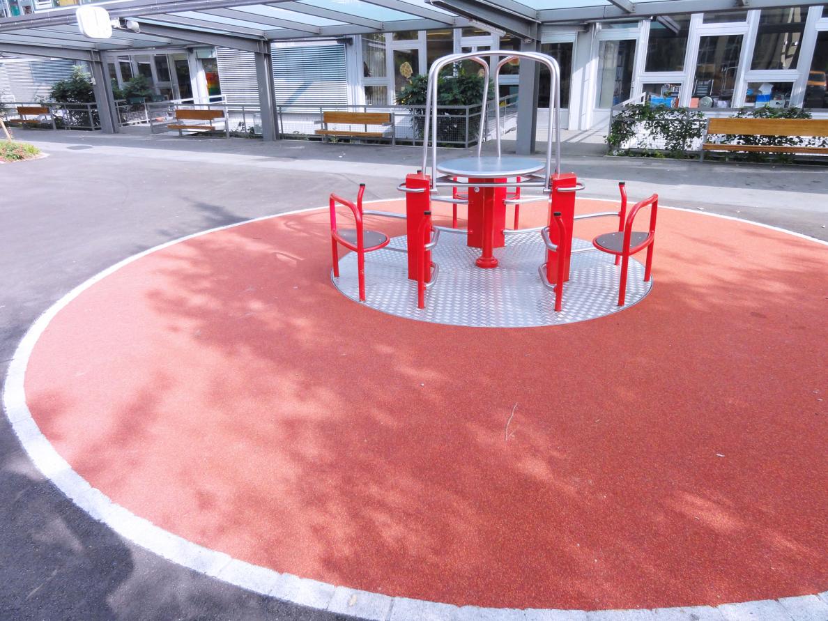 Gut befahrbare Böden auf Spielplätzen